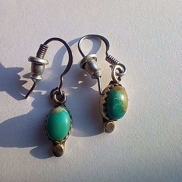 Beautiful Authentic Vintage Navajo Silver and Turquoise Earrings - Signed!!! - Picture 1 of 4